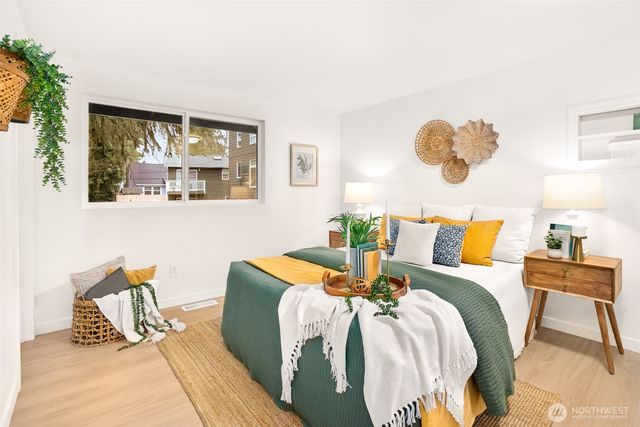 1641 N 185th Street, Shoreline, WA 98133