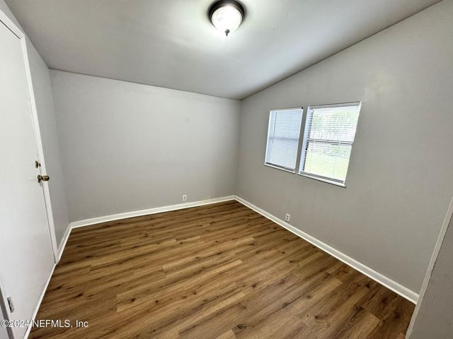 447 BRIGHTON Avenue, Orange Park, FL 32073