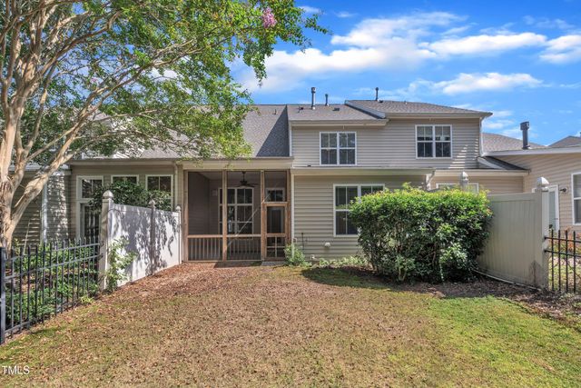 1058 Kingston Grove Drive, Cary, NC 27519