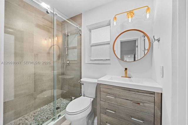 208 SE 4th Ter, Dania Beach, FL 33004