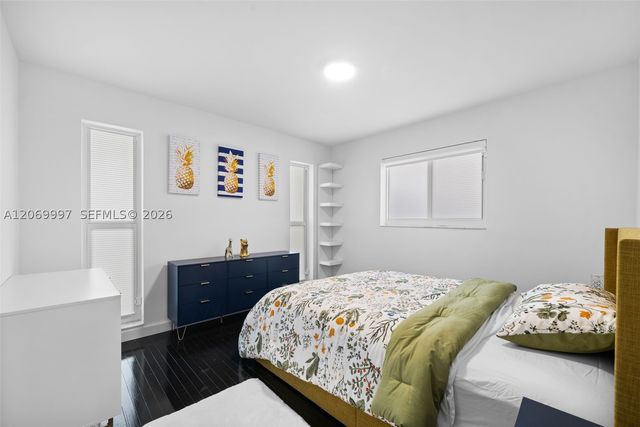 208 SE 4th Ter, Dania Beach, FL 33004