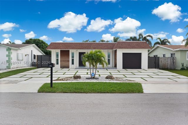 208 SE 4th Ter, Dania Beach, FL 33004