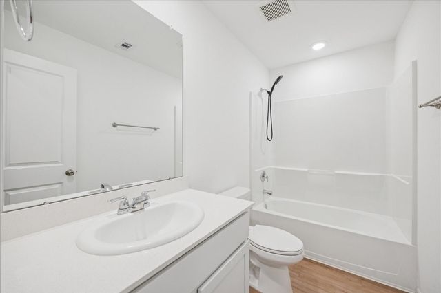 329 Riverwood Village Lane, Sealy, TX 77474