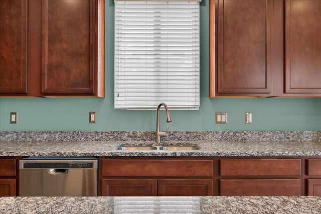 4554 Cranston Road, Canton Charter Township, MI 48188