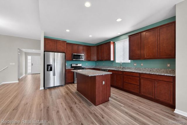 4554 Cranston Road, Canton Charter Township, MI 48188