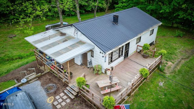 838 Longs Bend Road, Rogersville, TN 37857