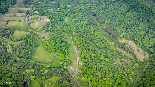 838 Longs Bend Road, Rogersville, TN 37857