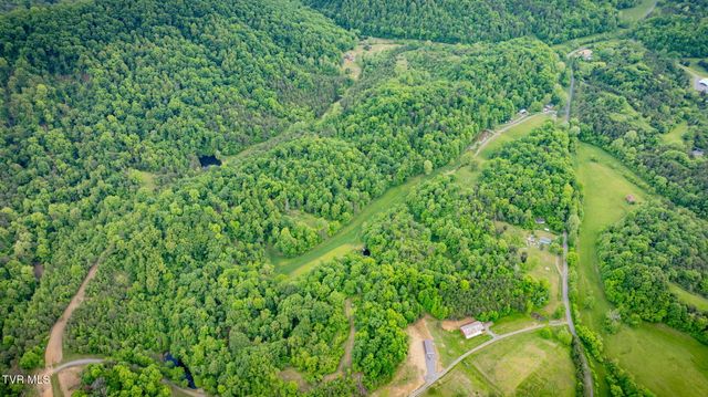 838 Longs Bend Road, Rogersville, TN 37857