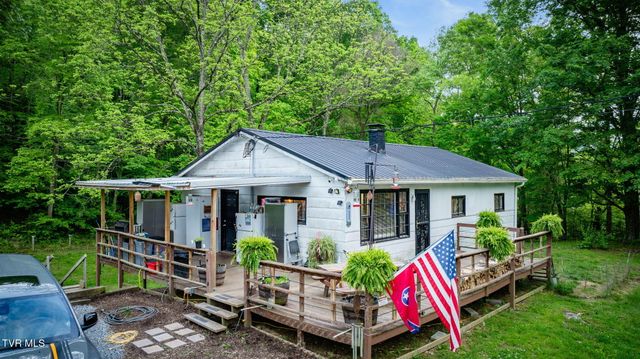 838 Longs Bend Road, Rogersville, TN 37857