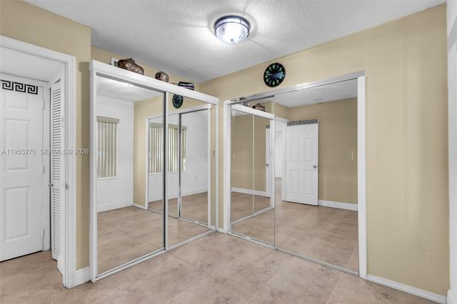 13800 NW 2nd Ave, North Miami, FL 33168