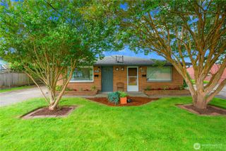 827 N 1st Street, Renton, WA 98057