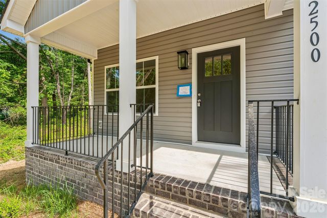 2500 Sunset Avenue, Gastonia, NC 28052