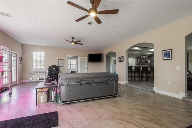 479 NW Appaloosa Way, Madison, FL 32340