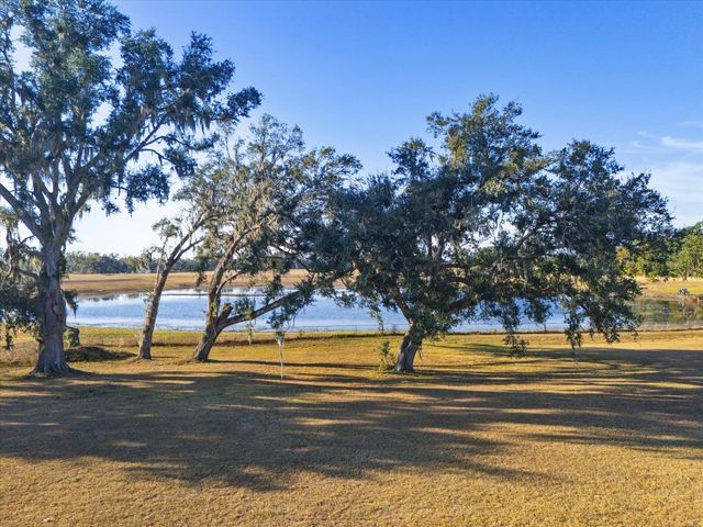 479 NW Appaloosa Way, Madison, FL 32340