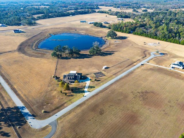 479 NW Appaloosa Way, Madison, FL 32340