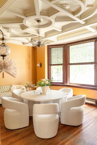 929 N Pearl Street, Denver, CO 80203