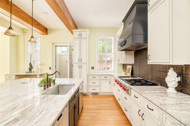 929 N Pearl Street, Denver, CO 80203