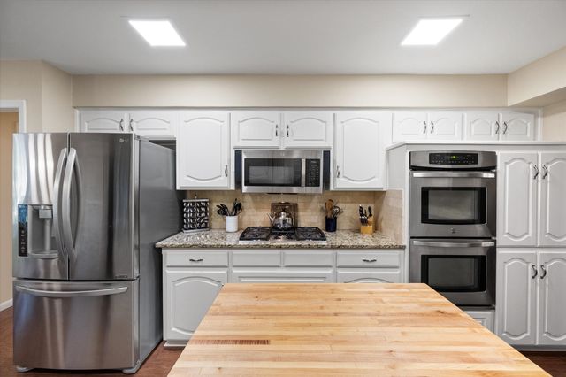 115 Juniper Street, Mansfield, TX 76063