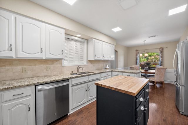 115 Juniper Street, Mansfield, TX 76063