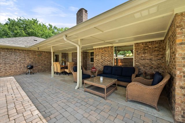 115 Juniper Street, Mansfield, TX 76063