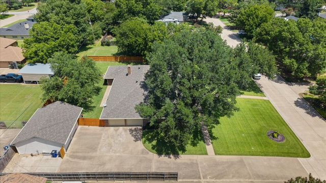 115 Juniper Street, Mansfield, TX 76063