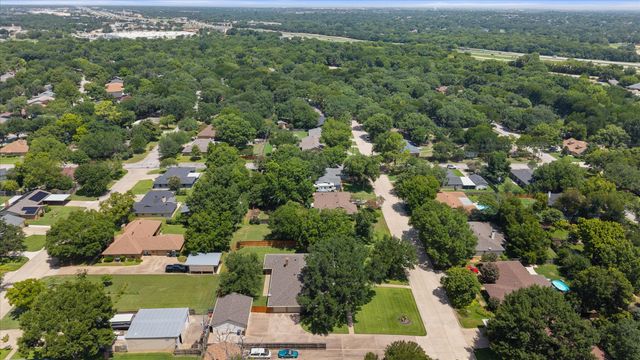 115 Juniper Street, Mansfield, TX 76063