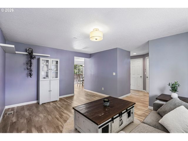 1405 Ne 20TH Ave, Battle Ground, WA 98604