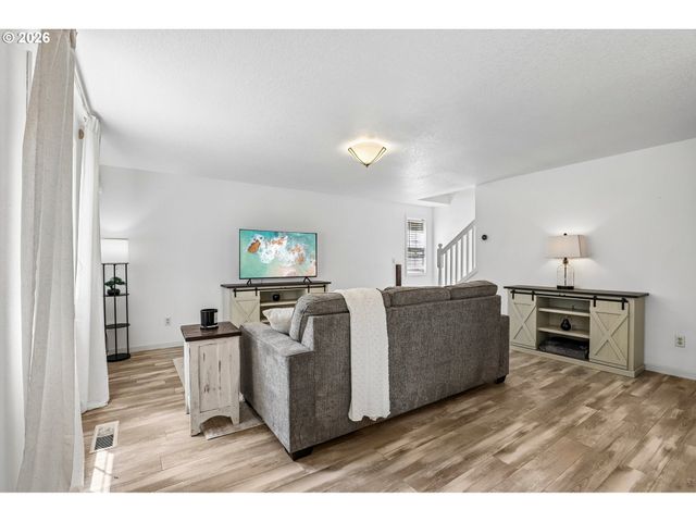 1405 Ne 20TH Ave, Battle Ground, WA 98604