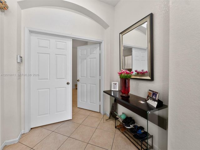 12415 SW 42nd St, Miramar, FL 33027