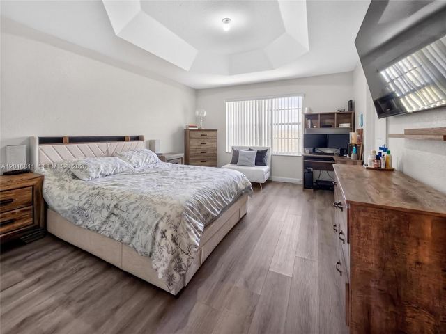 12415 SW 42nd St, Miramar, FL 33027