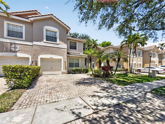 12415 SW 42nd St, Miramar, FL 33027