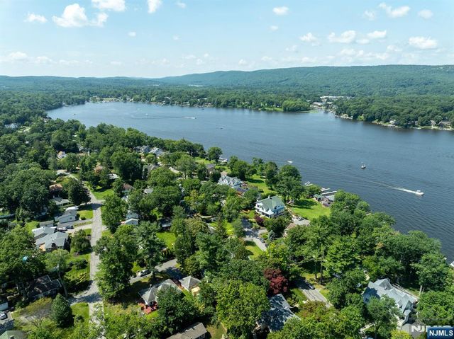 179 Long Pond Road, West Milford, NJ 07421