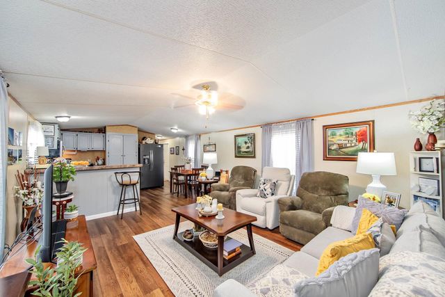 140 Little Rock Drive, Gray, LA 70359
