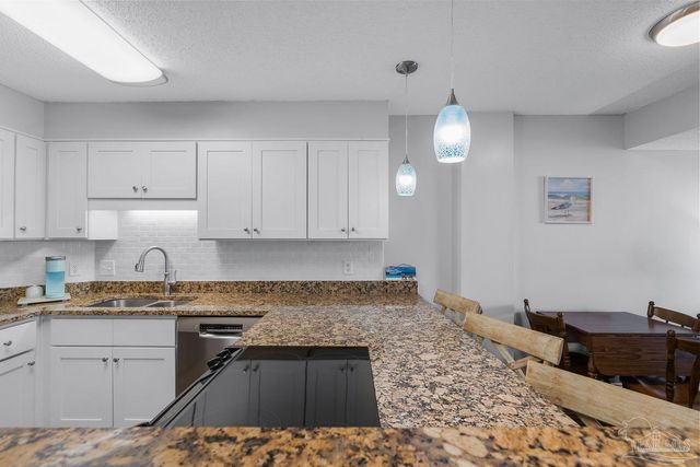 1516 Sandpiper Ln 405, Gulf Shores, AL 36542