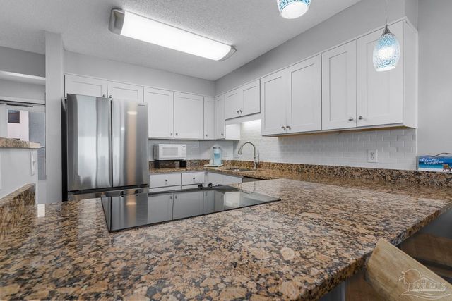 1516 Sandpiper Ln 405, Gulf Shores, AL 36542