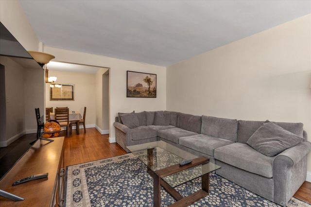 102-25 67th Road 4C, Forest Hills, NY 11375