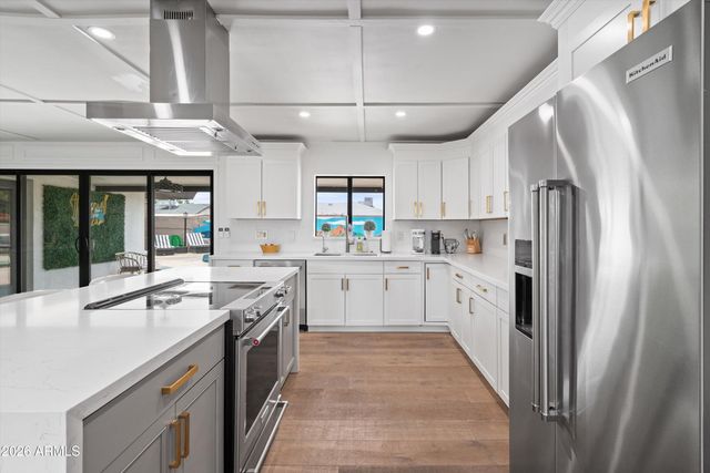 8214 E Northland Drive, Scottsdale, AZ 85251