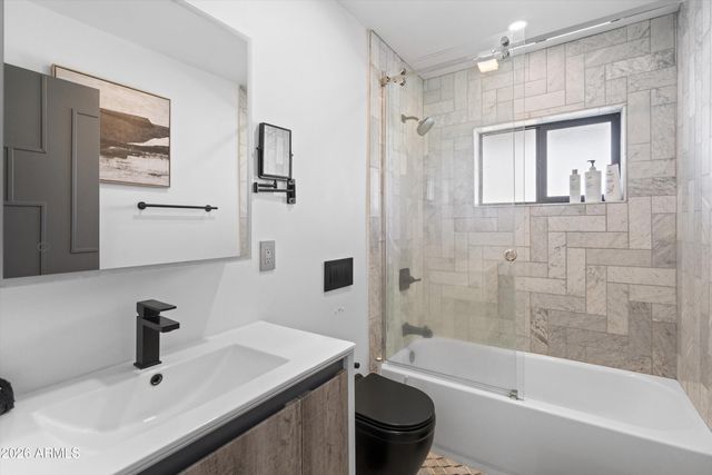 8214 E Northland Drive, Scottsdale, AZ 85251