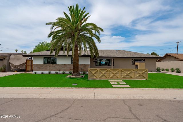 8214 E Northland Drive, Scottsdale, AZ 85251