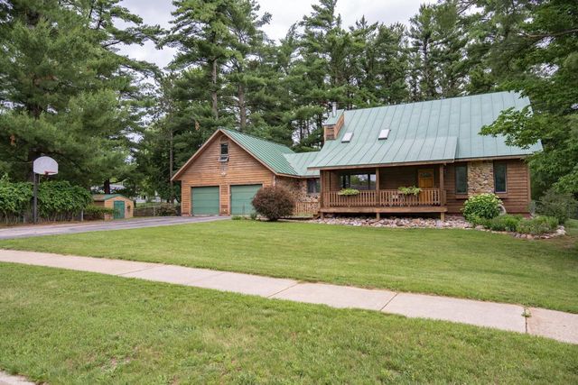 1107 7th Street, Reedsburg, WI 53959