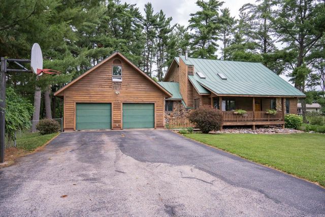 1107 7th Street, Reedsburg, WI 53959