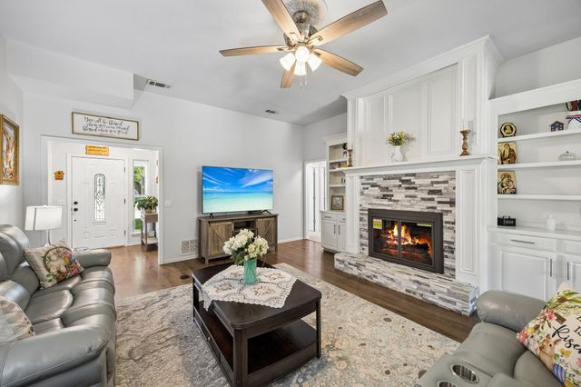 2428 College Parkway, Flower Mound, TX 75028