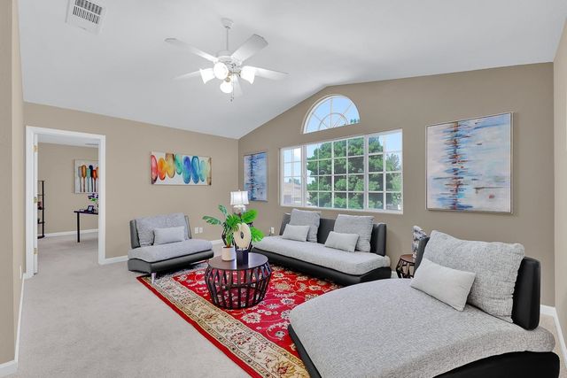 723 Ann Gabriel Ln, Tracy, CA 95377