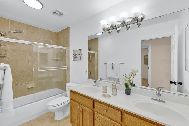 723 Ann Gabriel Ln, Tracy, CA 95377