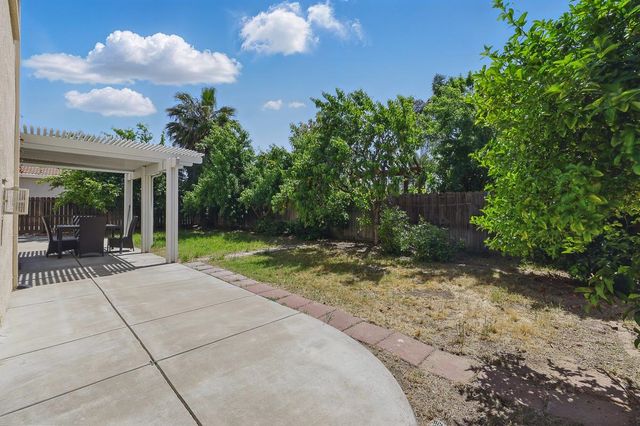 723 Ann Gabriel Ln, Tracy, CA 95377