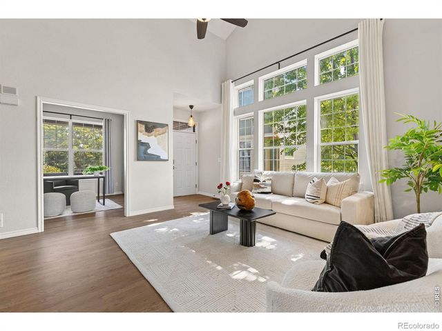 933 Ninebark Lane, Longmont, CO 80503