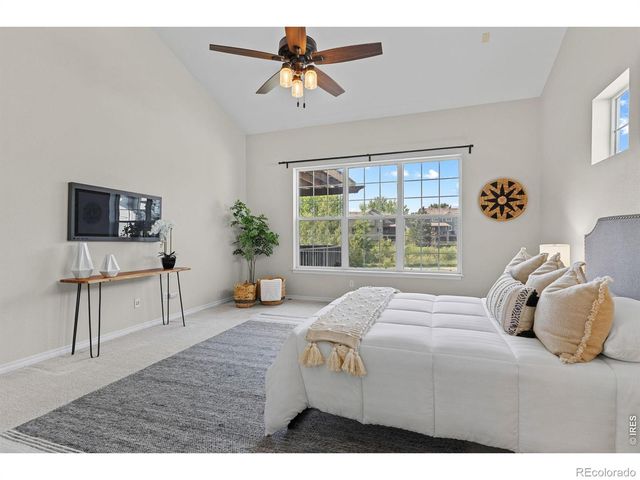933 Ninebark Lane, Longmont, CO 80503