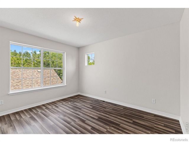 933 Ninebark Lane, Longmont, CO 80503