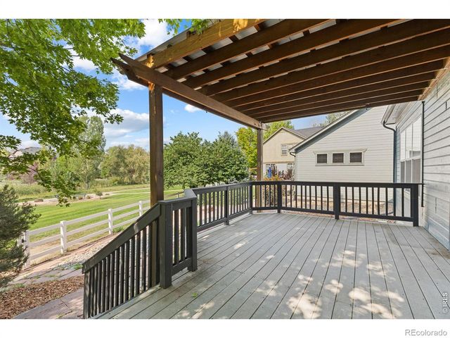 933 Ninebark Lane, Longmont, CO 80503