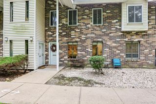 1 Houston Court H1, Coram, NY 11727